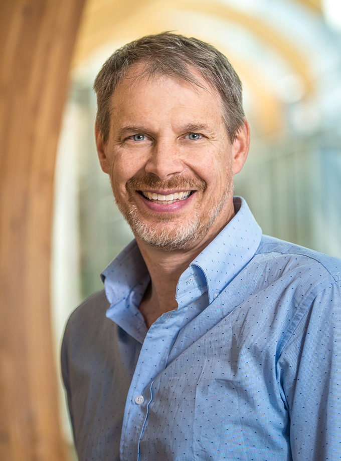 Dr. Peter Zandstra, Director of the Michael Smith Laboratories and the School of Biomedical Engineering at UBC