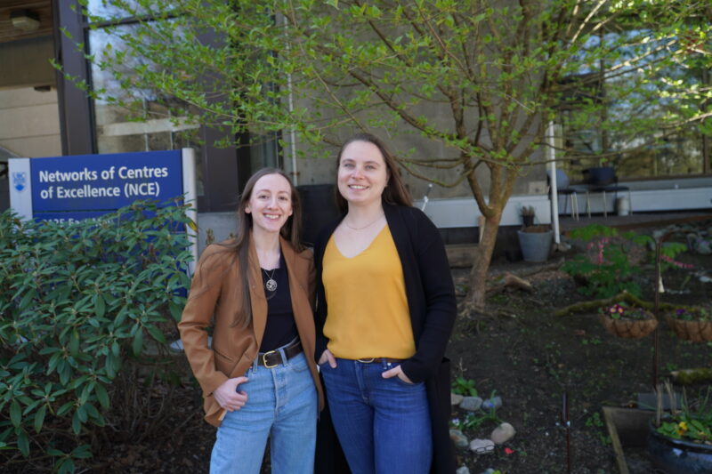 Willis and Eisner stand together outside of the Networks of Centres of Excellence building, where Dr. Freda Miller’s lab is based.