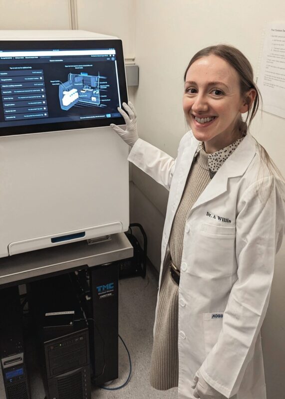 Willis sets up an instrument called Xenium that analyzes the spatial location of hundreds of gene transcripts at one time in brain tissue sections.